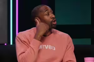 阿里纳斯：机会要自己争取！我拿最快进步球员是因为我没有去夜店